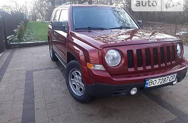 Внедорожник / Кроссовер Jeep Patriot 2014 в Тернополе