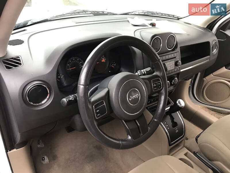 Внедорожник / Кроссовер Jeep Patriot 2014 в Киеве