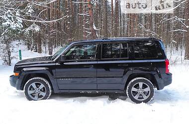 Позашляховик / Кросовер Jeep Patriot 2016 в Чернігові