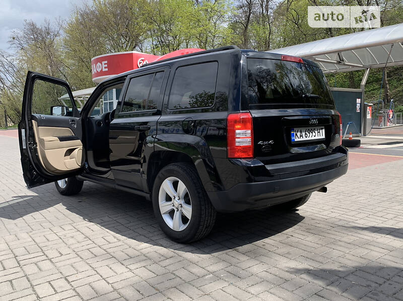 Внедорожник / Кроссовер Jeep Patriot 2016 в Киеве