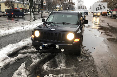 Внедорожник / Кроссовер Jeep Patriot 2012 в Житомире