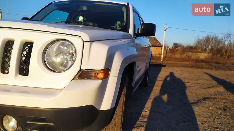 Позашляховик / Кросовер Jeep Patriot 2014 в Охтирці фото 2 Позашляховик / Кросовер Jeep Patriot 2014 в Охтирці