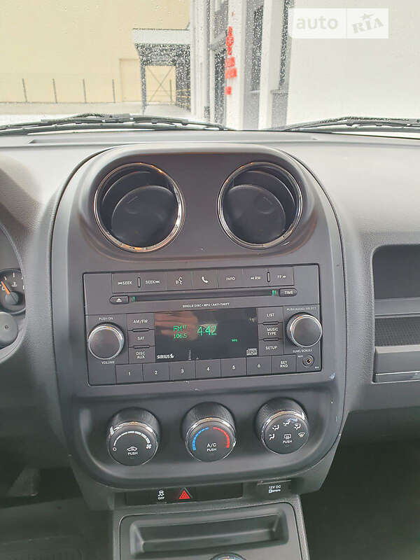 Позашляховик / Кросовер Jeep Patriot 2016 в Києві