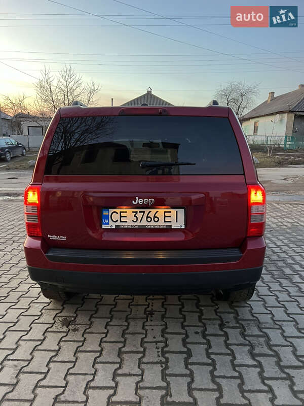 Позашляховик / Кросовер Jeep Patriot 2015 в Сокирянах