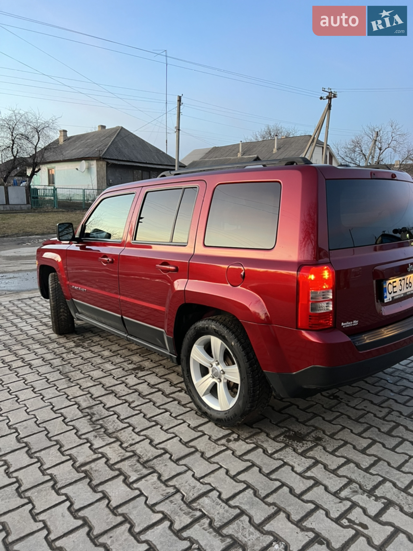 2015 Jeep Liberty (Patriot) - мініатюра 8
