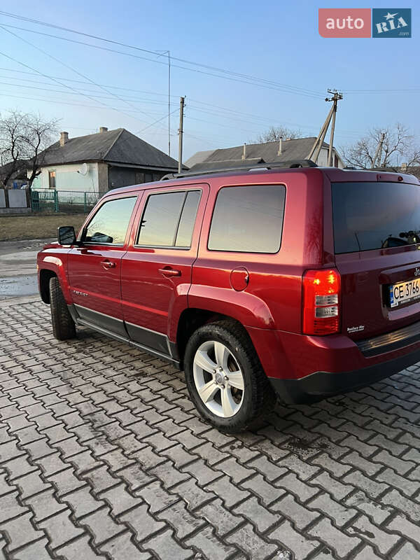 Позашляховик / Кросовер Jeep Patriot 2015 в Сокирянах