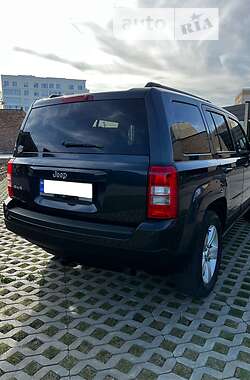 Внедорожник / Кроссовер Jeep Patriot 2014 в Хмельницком