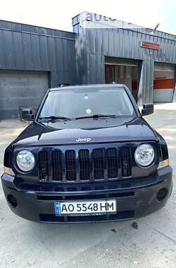 Позашляховик / Кросовер Jeep Patriot 2010 в Тячеві