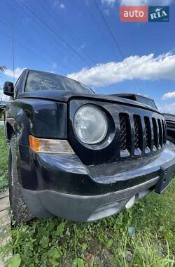 Внедорожник / Кроссовер Jeep Patriot 2014 в Львове