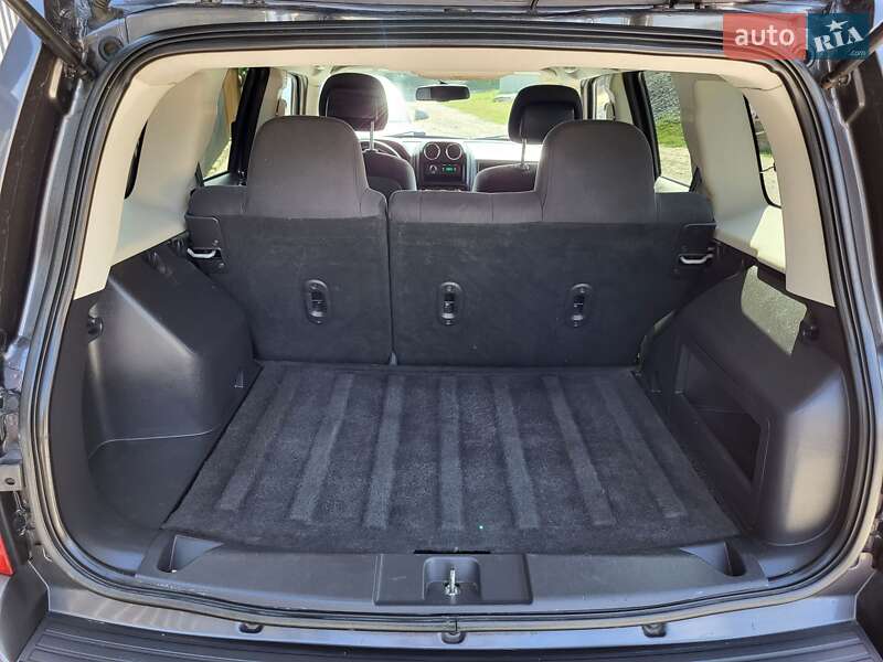 Позашляховик / Кросовер Jeep Patriot 2015 в Чернівцях