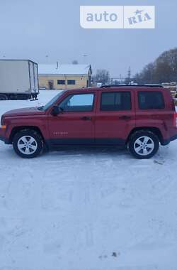 Позашляховик / Кросовер Jeep Patriot 2016 в Чернігові