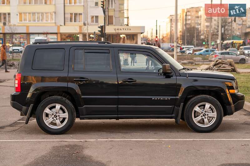Внедорожник / Кроссовер Jeep Patriot 2014 в Ивано-Франковске