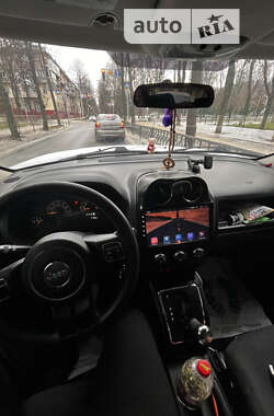 Внедорожник / Кроссовер Jeep Patriot 2013 в Харькове