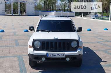 Внедорожник / Кроссовер Jeep Patriot 2013 в Измаиле