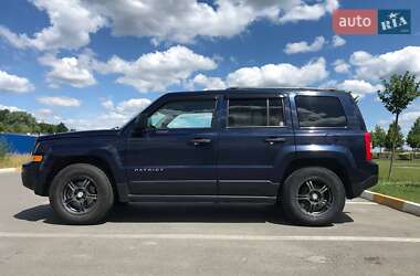 Внедорожник / Кроссовер Jeep Patriot 2016 в Киеве