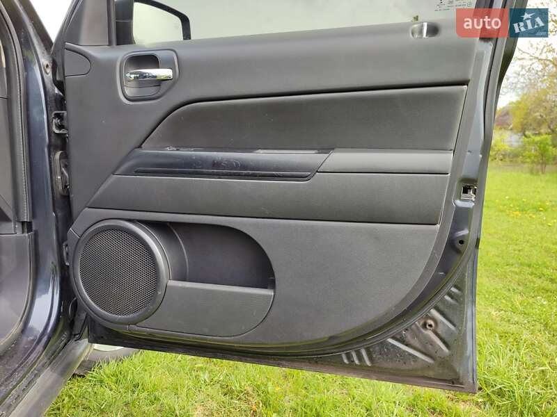 Позашляховик / Кросовер Jeep Patriot 2014 в Острозі