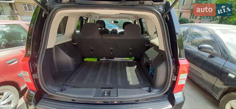 Позашляховик / Кросовер Jeep Patriot 2015 в Києві