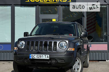 Внедорожник / Кроссовер Jeep Patriot 2014 в Львове