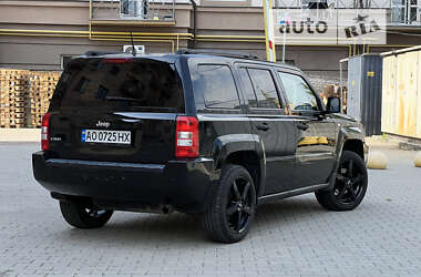 Позашляховик / Кросовер Jeep Patriot 2008 в Ужгороді