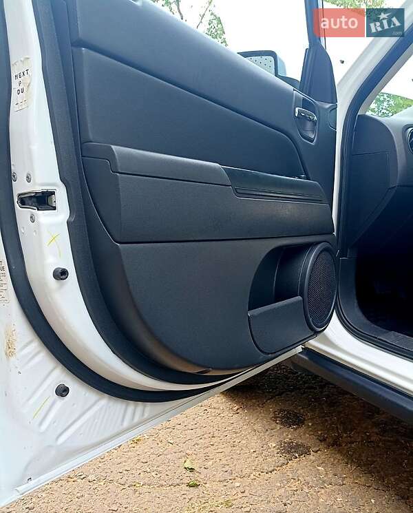 Позашляховик / Кросовер Jeep Patriot 2016 в Дергачах