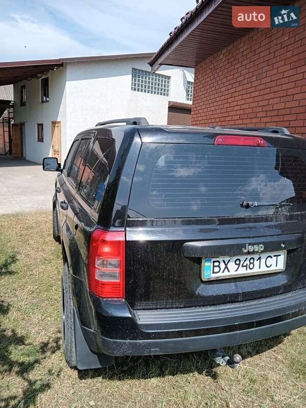 Позашляховик / Кросовер Jeep Patriot 2016 в Красилові