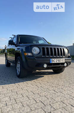 Позашляховик / Кросовер Jeep Patriot 2010 в Львові