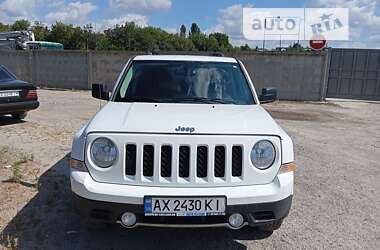 Внедорожник / Кроссовер Jeep Patriot 2011 в Харькове