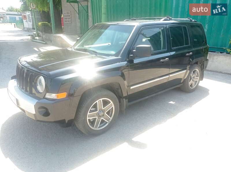 Позашляховик / Кросовер Jeep Patriot 2008 в Кропивницькому