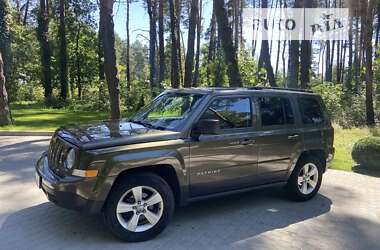 Позашляховик / Кросовер Jeep Patriot 2015 в Львові