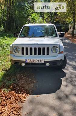 Внедорожник / Кроссовер Jeep Patriot 2011 в Виннице