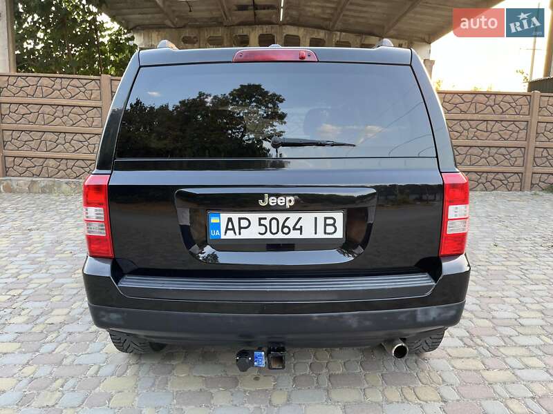 Позашляховик / Кросовер Jeep Patriot 2014 в Запоріжжі