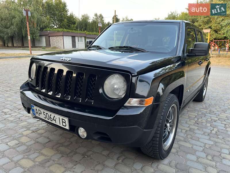 Позашляховик / Кросовер Jeep Patriot 2014 в Запоріжжі