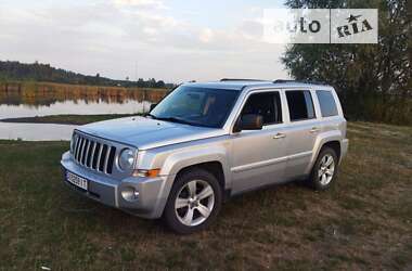 Внедорожник / Кроссовер Jeep Patriot 2010 в Виннице