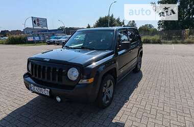 Позашляховик / Кросовер Jeep Patriot 2014 в Чернівцях