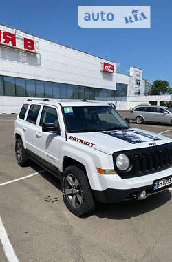 Внедорожник / Кроссовер Jeep Patriot 2016 в Измаиле