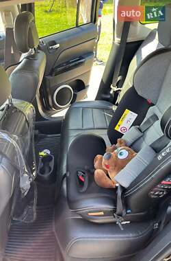 Внедорожник / Кроссовер Jeep Patriot 2015 в 