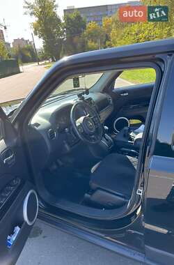 Внедорожник / Кроссовер Jeep Patriot 2015 в 