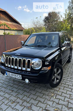 Внедорожник / Кроссовер Jeep Patriot 2015 в Черновцах