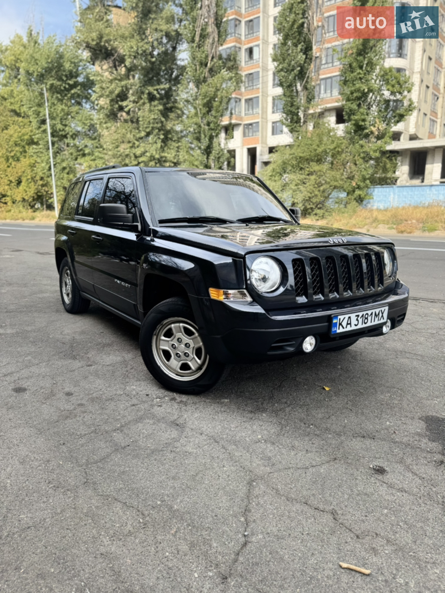 2015 Jeep Liberty (Patriot) - мініатюра 8