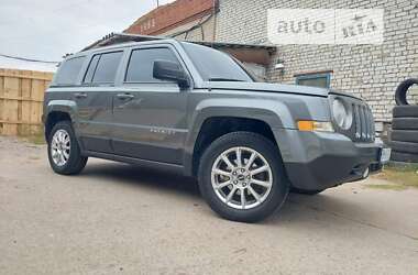 Внедорожник / Кроссовер Jeep Patriot 2012 в Шостке