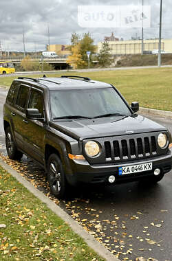 Позашляховик / Кросовер Jeep Patriot 2016 в Києві