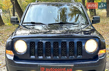 Внедорожник / Кроссовер Jeep Patriot 2014 в Сумах