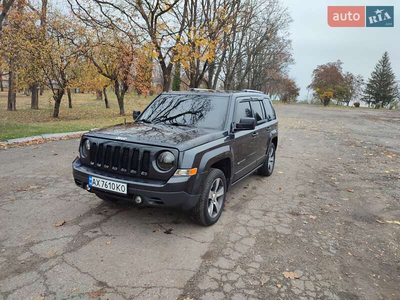 Позашляховик / Кросовер Jeep Patriot 2015 в Чугуєві фото 3 Позашляховик / Кросовер Jeep Patriot 2015 в Чугуєві