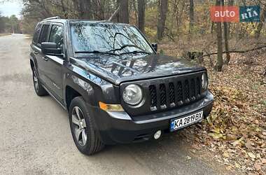 Внедорожник / Кроссовер Jeep Patriot 2015 в Киеве