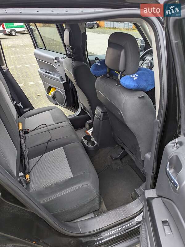 Позашляховик / Кросовер Jeep Patriot 2016 в Дніпрі