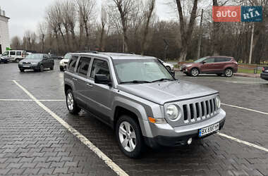 Внедорожник / Кроссовер Jeep Patriot 2015 в 