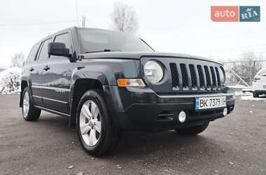 Позашляховик / Кросовер Jeep Patriot 2015 в Дубні