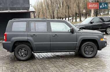 Позашляховик / Кросовер Jeep Patriot 2010 в Кам'янському