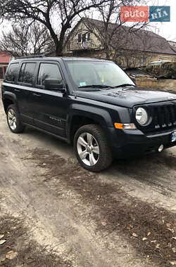 Позашляховик / Кросовер Jeep Patriot 2015 в Києві