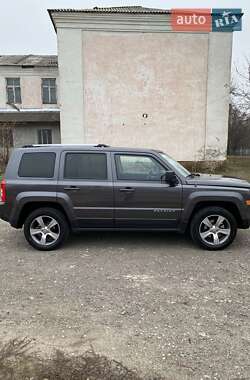 Позашляховик / Кросовер Jeep Patriot 2016 в Сумах